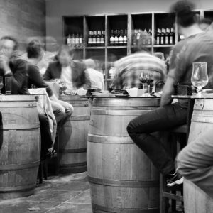 bar-406884_1920